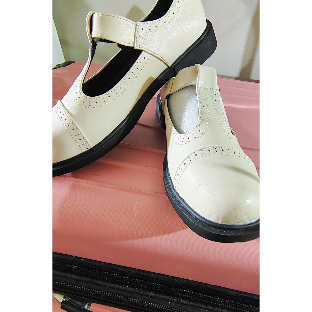 Style A28 Women's Mary Jane Comfort Shoes White Leather Buckle Strap US 9.5